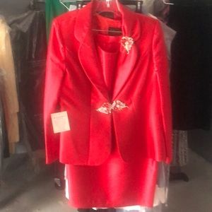 Red 3 PCs Ladies Suit